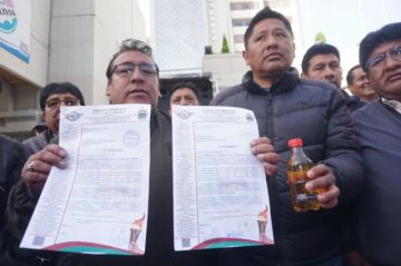 Protestas por gasolina de mala calidad se extienden a tres ciudades y choferes exigen resarcimiento