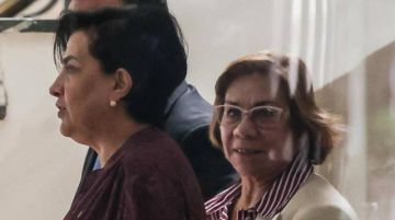 Ecuador y Colombia dialogan; aranceles se mantienen