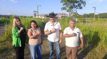 Tras visitar la Procesadora de Cítricos, Rocha dice que es hora de dejar atrás los “elefantes blancos” 