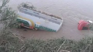Camión cisterna cae al río Pilcomayo: chofer murió ahogado