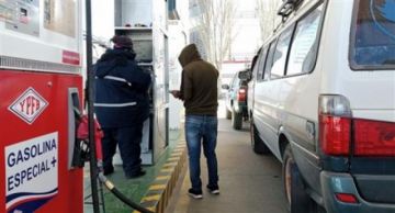 Gobierno atribuye la fila en los surtidores a la “buena calidad del combustible” 