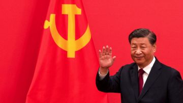 Xi elogia avances militares de China