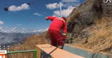 Una mujer fue lanzada a un barranco en El Alto, presumen un feminicidio 