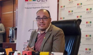 Recusación contra presidente del TSE es aceptada en proceso de inhabilitación de Cossío