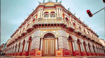 Abril en Tarija, un festival que sobrevive a sí mismo