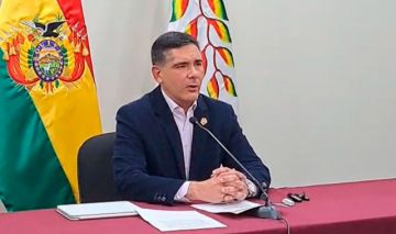 Ministro Justiniano confirma que la aeronave siniestrada era de su familia y niega erogación del Estado