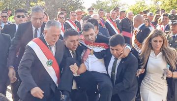 Presidente del Senado se descompensa en acto oficial en Tarija