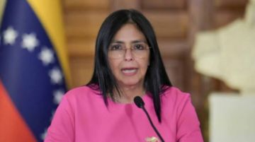 Rodríguez pide unión para exigir fin de sanciones