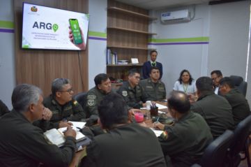 Nuevo sistema digital ya vigila a  unas 10 detenciones domiciliarias
