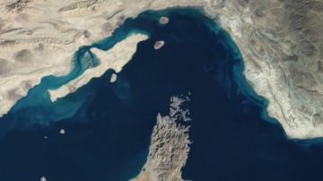 Irán regulará paso por el estrecho de Ormuz