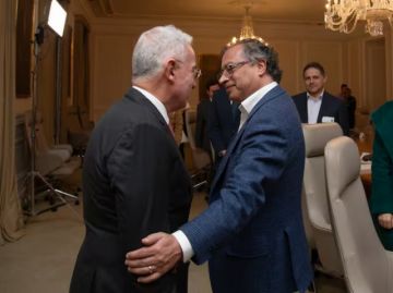 Petro y Uribe: dos liderazgos para  las presidenciales de Colombia