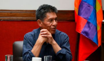 Exministro a Paz: sus operadores políticos son malísimos
