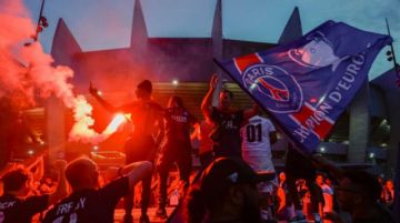 Un fallecido y más de 700 detenidos durante los festejos del PSG