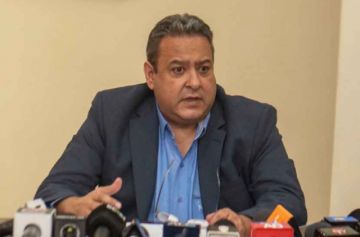 Diputados denuncian a Sebastián Daroca, presidente de YPFB, por estafa millonaria a LONABOL