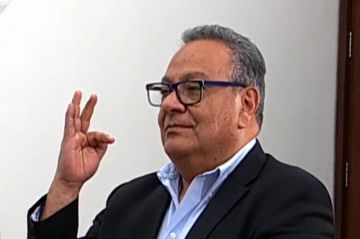 Sanjinés busca profundizar el consenso con maestros
