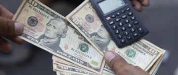 Gobierno dispone la devaluación del boliviano: 9,73 por dólar