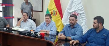 Gobierno no da fechas para normalizar el suministro de diésel