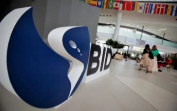 BID dona un millón de dólares a Venezuela