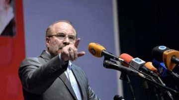 Irán afirma que no está en paz con EEUU