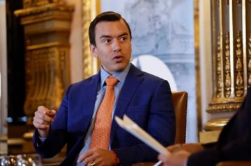 Salud: Ministros de Noboa no superan 4 meses en funciones
