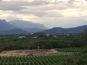 La serranía al sur de Santa Ana