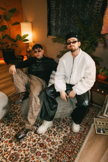 FMK rescata “La Rumbita” junto a Maxi Espíndola