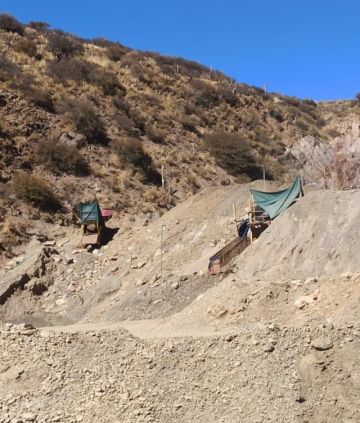 La minería ilegal asedia  en la zona alta de Tarija 