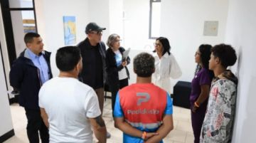 Venezuela: entregan viviendas a familias afectadas por sismos