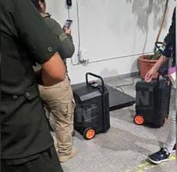 Felcc confirma el hallazgo de 189 kilos de oro en Viru Viru; el cargamento iba rumbo a Dubái