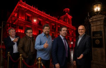 Anuncian asamblea “prostituyente” para reformar la Constitución a modo