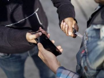 Tarija: Asaltante cortó el brazo a un conscripto