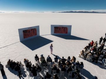 Moda y cine convirtieron al Salar de Uyuni en escenario