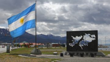 Trump advierte al Reino Unido sobre las islas Malvinas