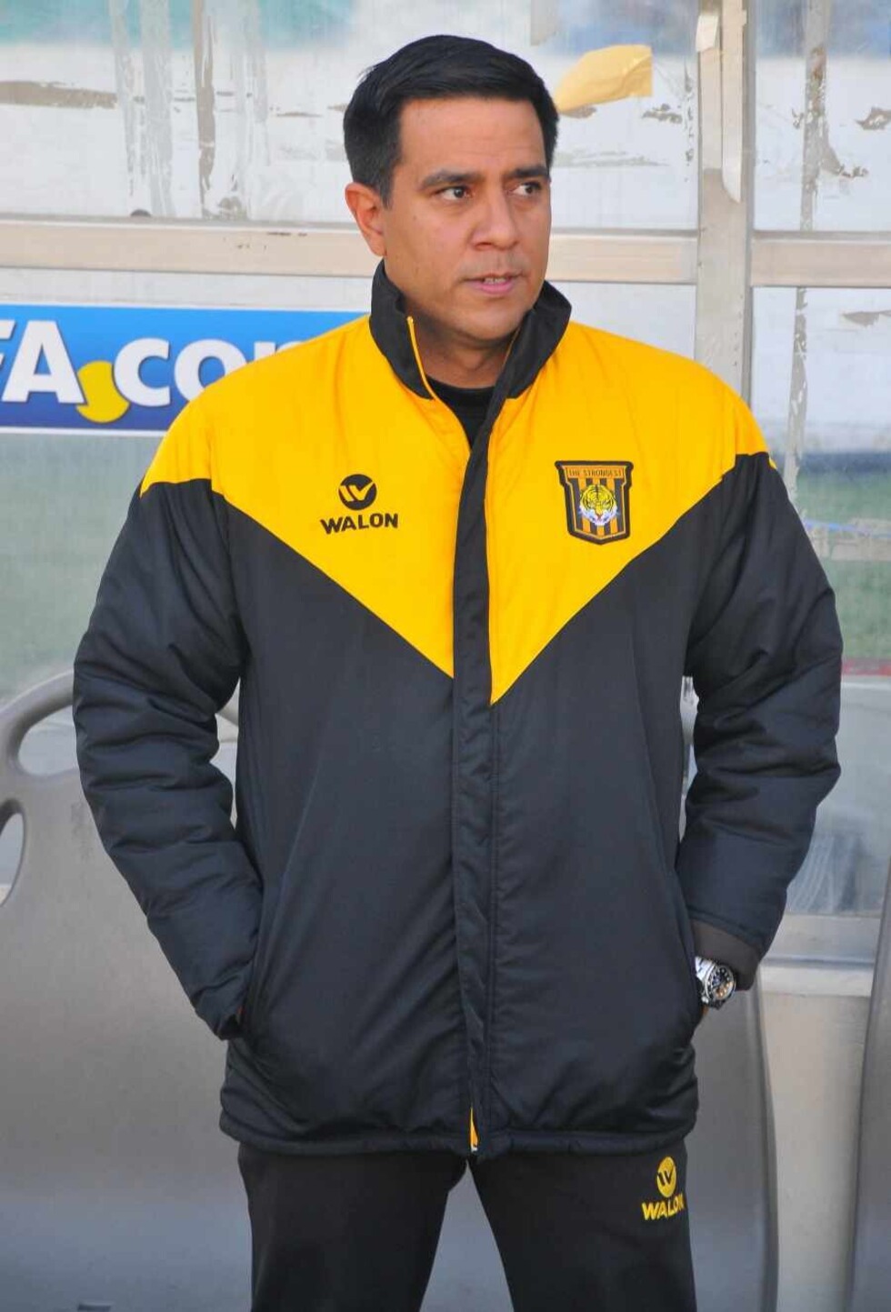 Con Farías sólo falta la firma  y volverá a ser DT del Tigre