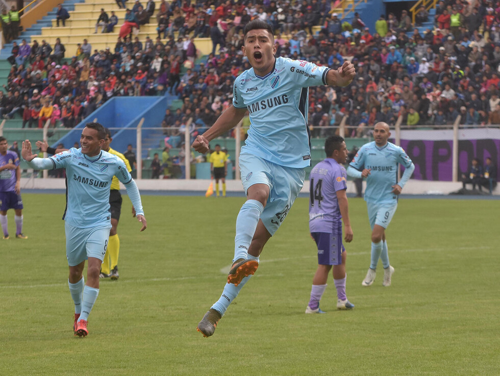 Bolívar se encarga de humillar a Real en su propio reducto