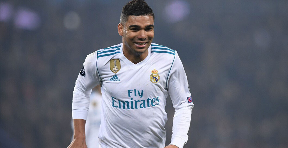 Casemiro, una solución de emergencia en la defensa