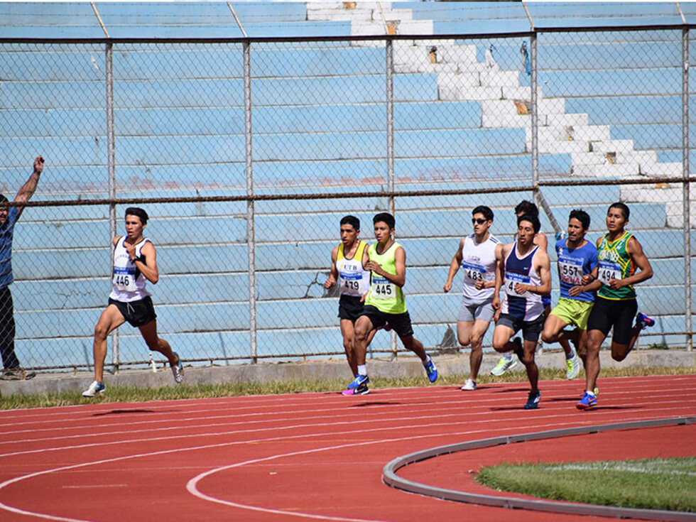 POSTALES DEL NACIONAL DE ATLETISMO CLASIFICATORIO A COCHA 2018
