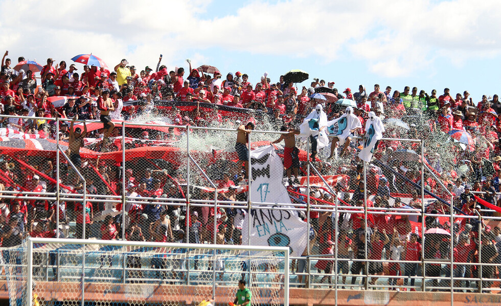 Wilstermann entrega 24.660 bolivianos a Zamora