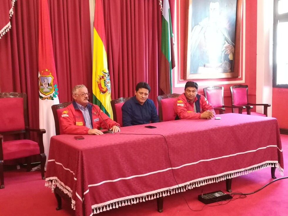 Gobernación compromete apoyo para prueba de automovilismo