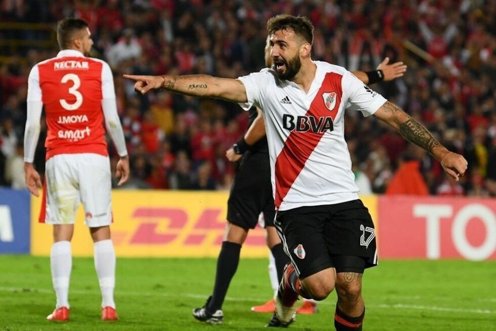 Triunfo en Colombia clasifica a River Plate