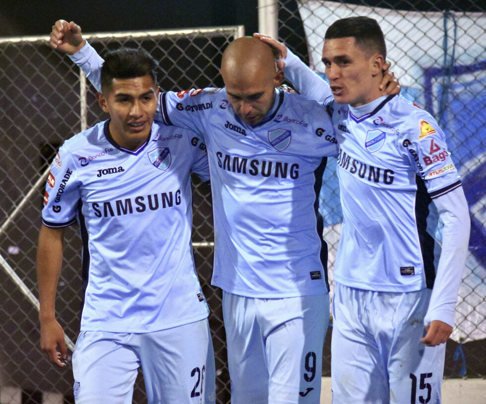 Bolívar consigue sacar ventaja a Nacional Potosí