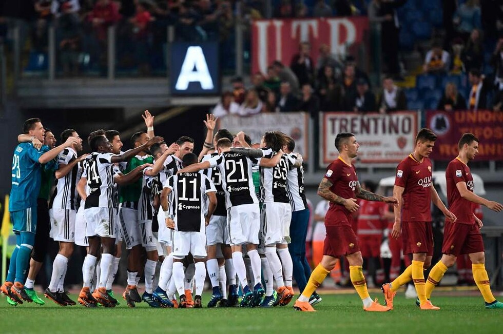Juventus empata en Roma y se proclama campeón de Italia