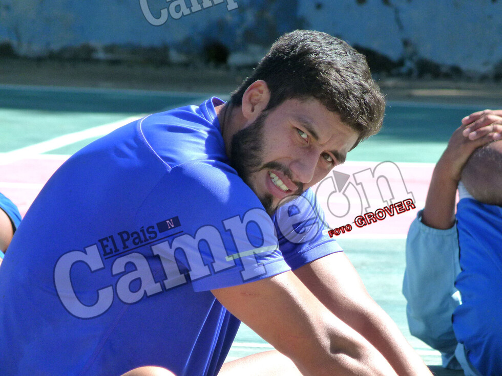 Villamil se pierde el duelo decisivo con García Ágreda