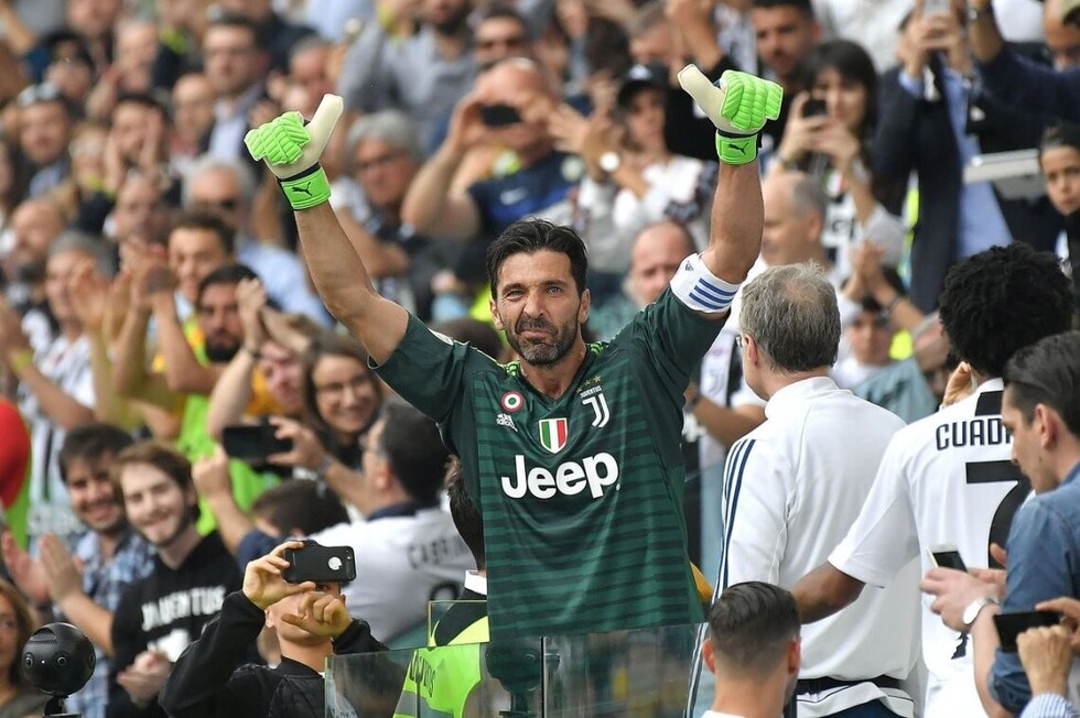 Emotiva despedida para Buffon