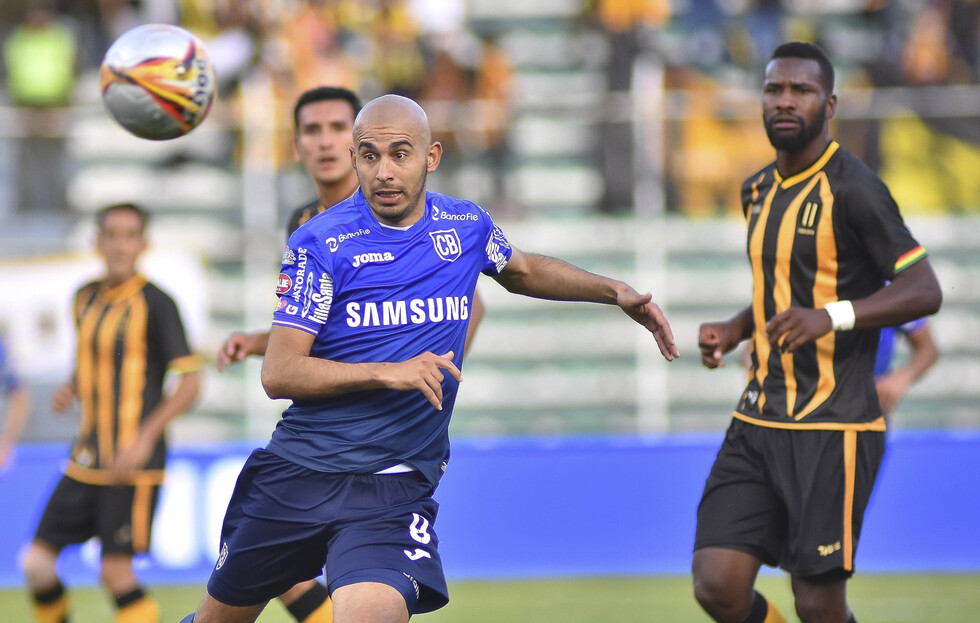 Strongest  y Bolívar en un clásico decisivo