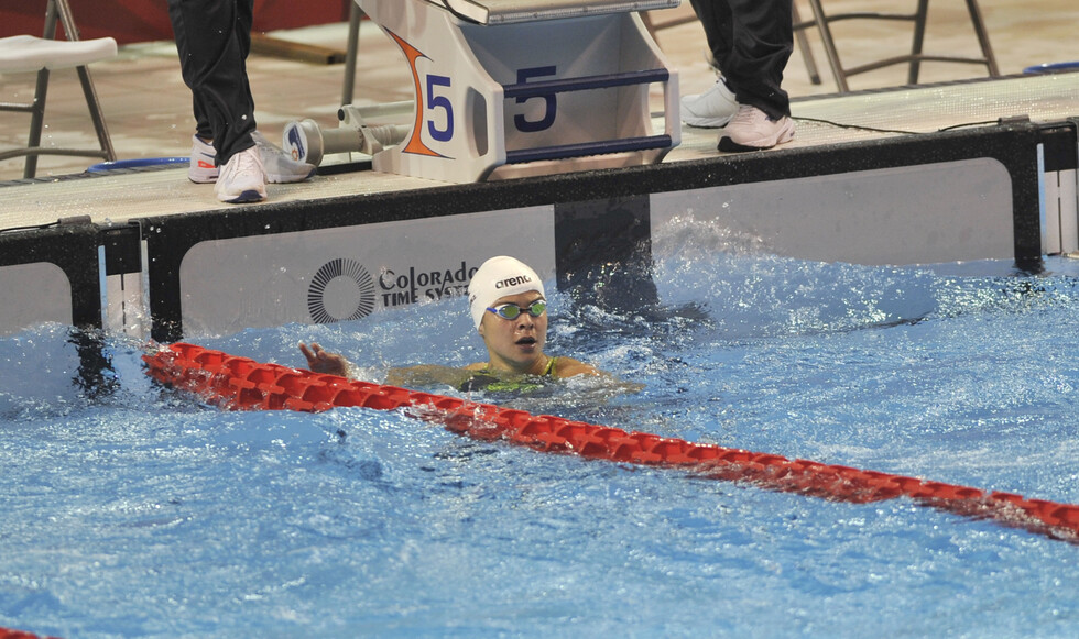 Elogian primer nivel de piscina olímpica