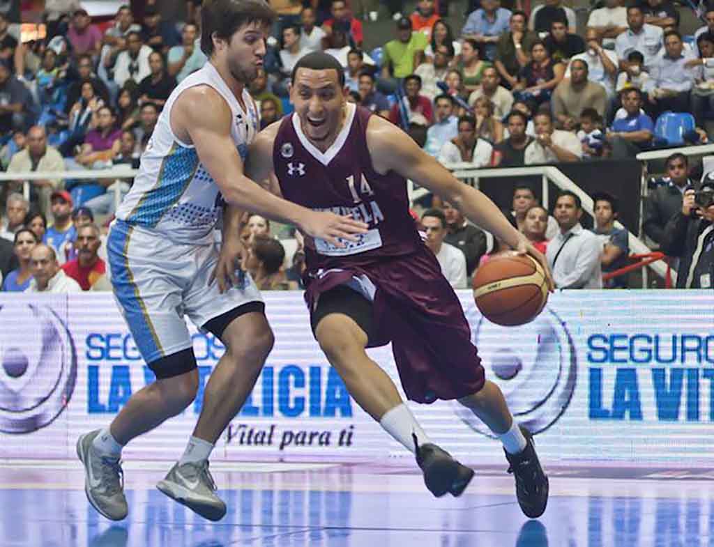 La Salle confirma refuerzo venezolano