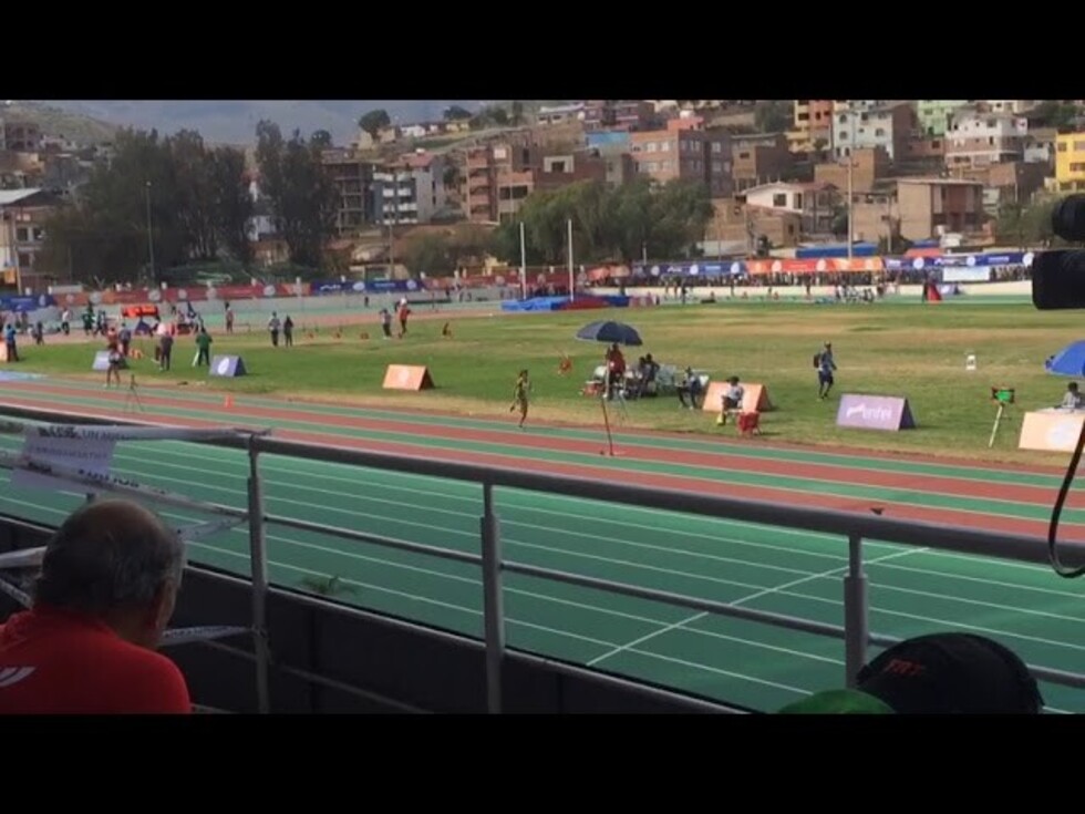 Atleta tarijeña impone nuevo record nacional en salto triple