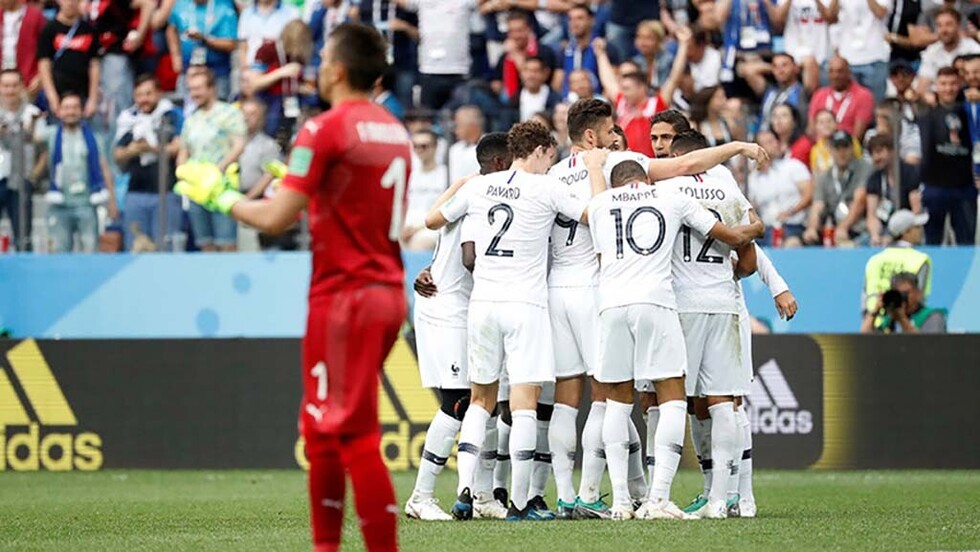 Francia alcanza las semifinales del Mundial de Rusia tras derrotar con claridad a Uruguay