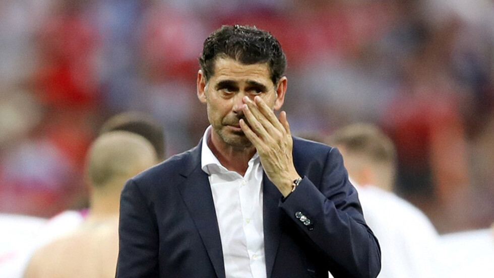 Fernando Hierro deja a la selección y la Federación Española de Fútbol